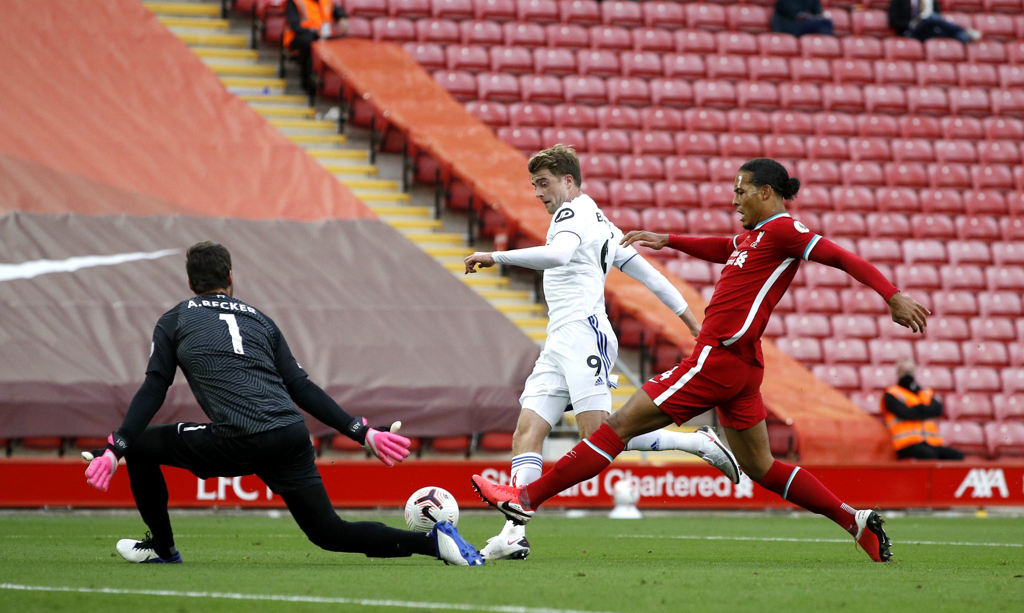 打破过去几 打破过去几