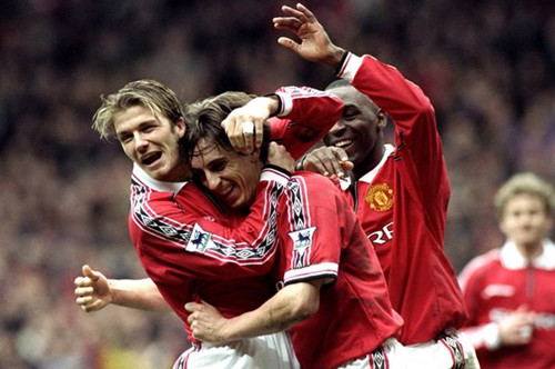 界高管在签 界高管在签