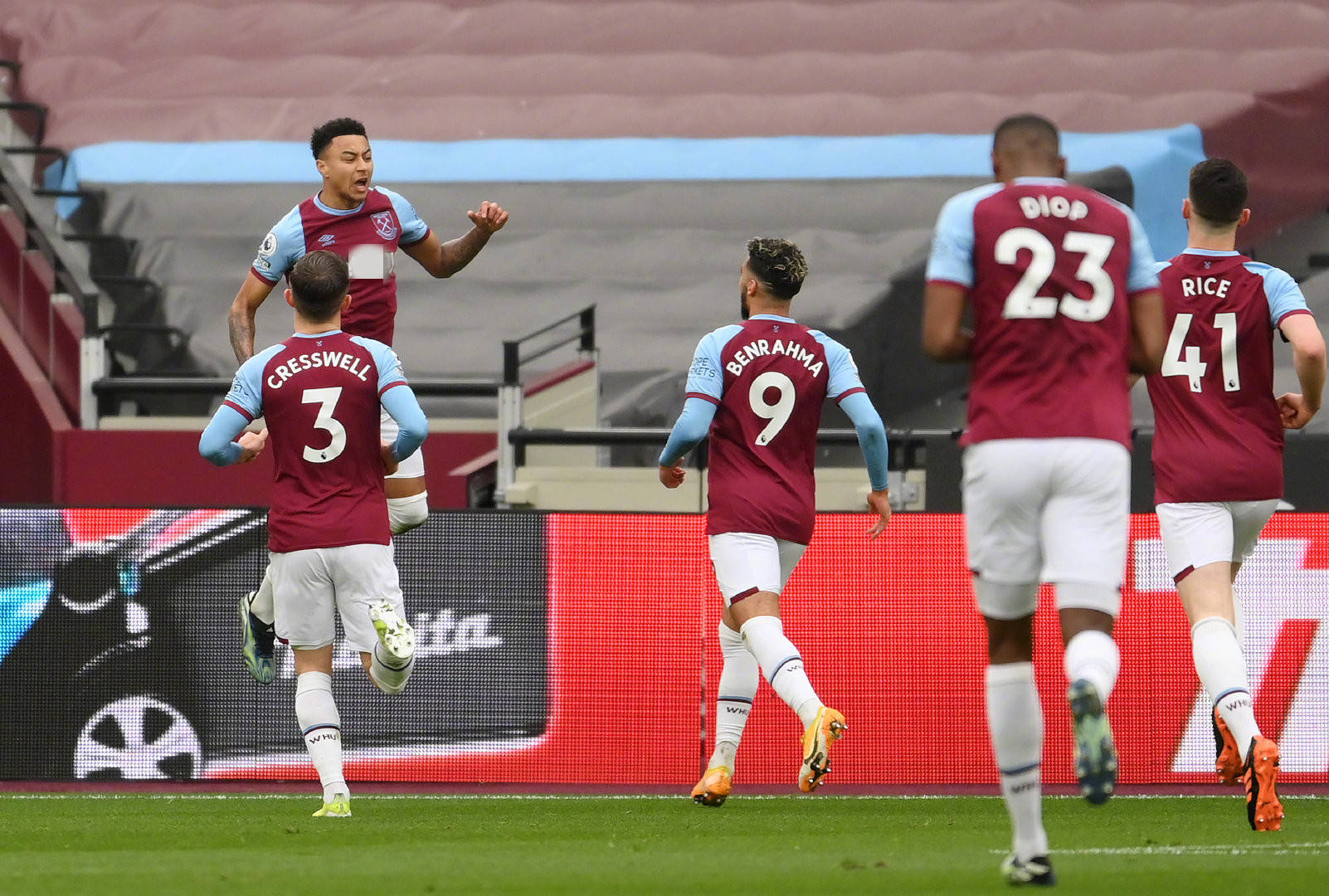 清晨打羽毛 清晨打羽毛